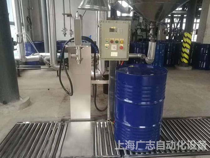 液体灌装机,称重灌装机,定量灌装机 液体灌装机,称重灌装机,定量灌装机