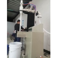 如何确保化工医药润滑油200升灌装机的灌装精度达到最佳状态
