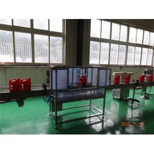 自动气动旋盖机